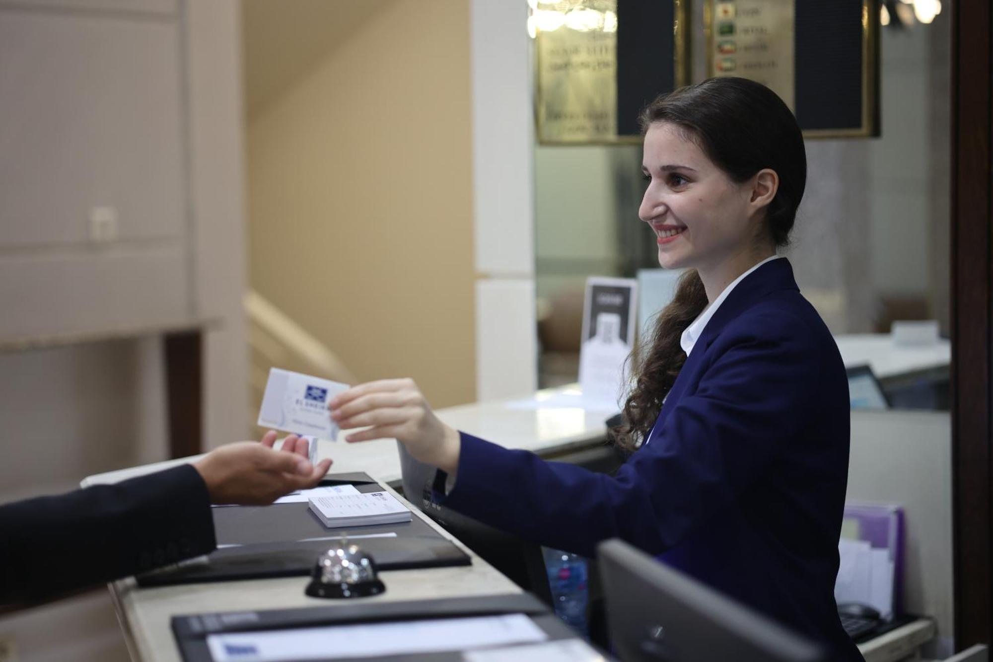 El Sheikh Suites Hotel Bejrut Zewnętrze zdjęcie